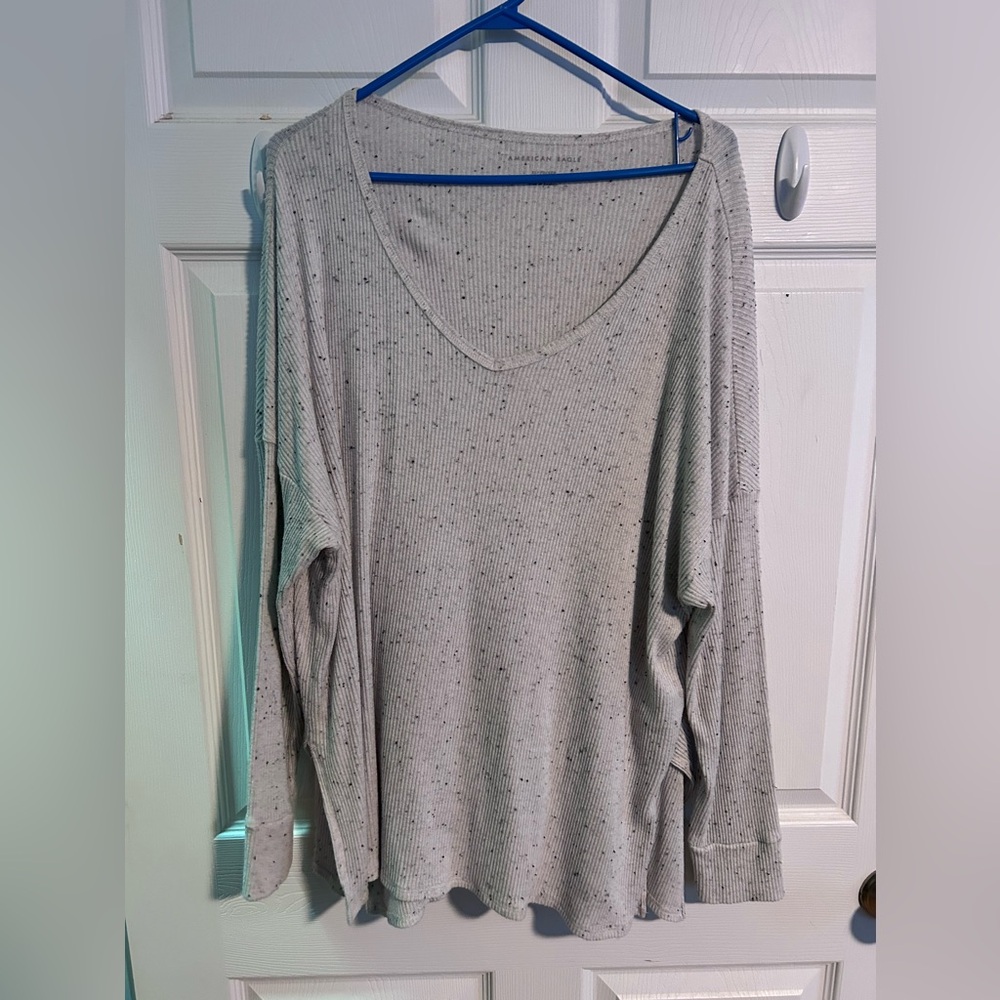 American eagle loose fit xl long sleeve